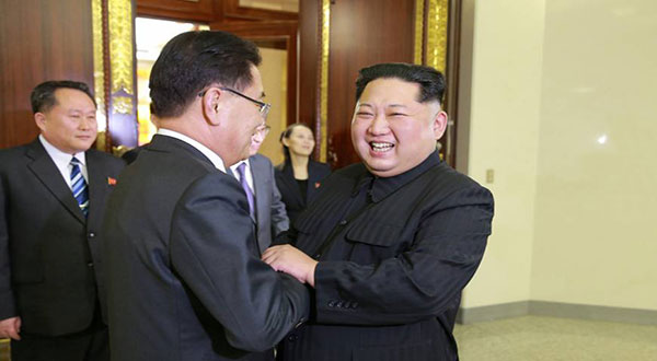 Koreas: Leaders Kim, Moon Sign Joint Denuclearization Agreement Koreas: Leaders Kim, Moon Sign Joint Denuclearization Agreement